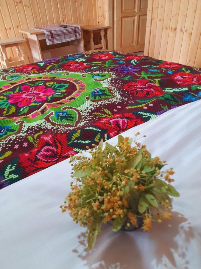 הוילה Berbesti Casa De La Ferma Mariuca מראה חיצוני תמונה