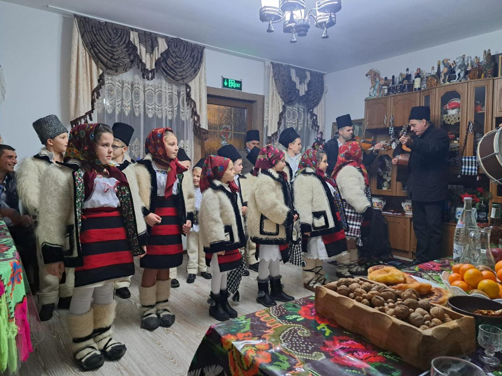 הוילה Berbesti Casa De La Ferma Mariuca מראה חיצוני תמונה